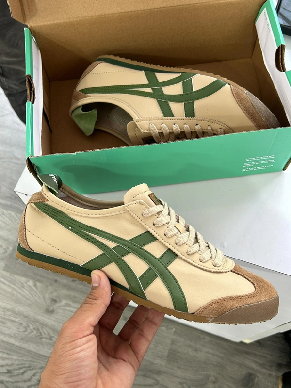 Onitsuka tiger shoes (40 - 45)