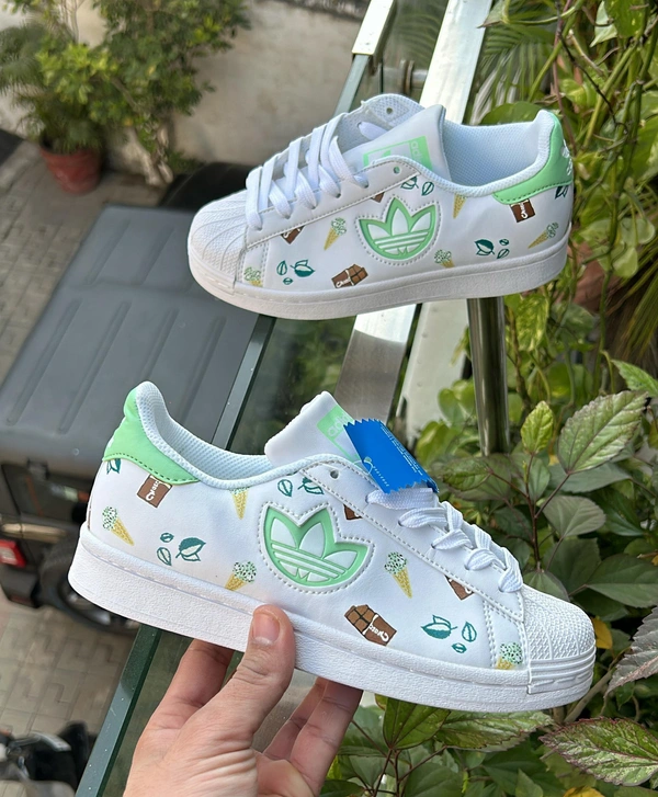 Adidas superstar girls (36 - 40)
