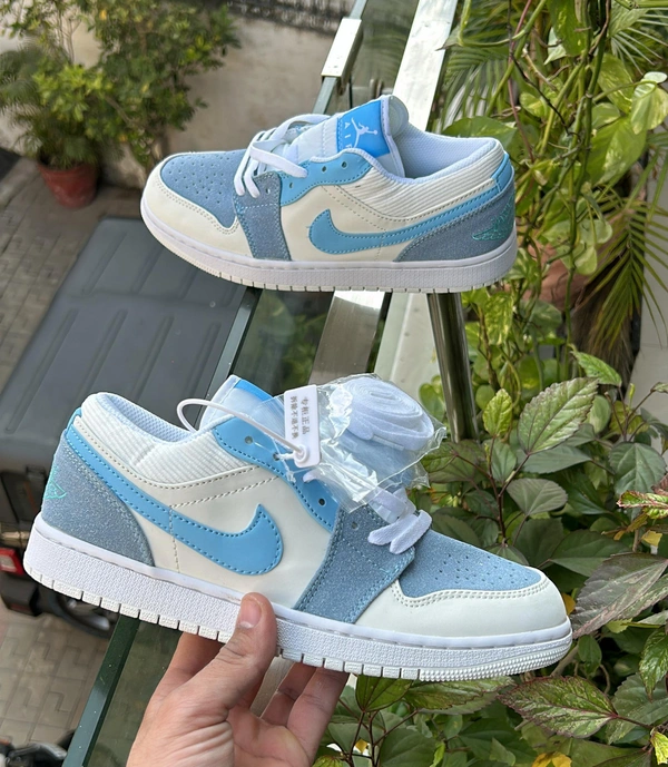 Jordan cut low leathr (41 - 45)