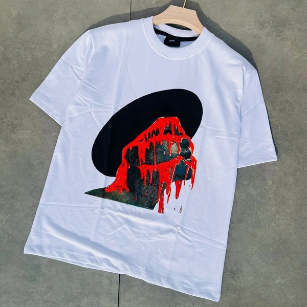 Oversized T-shirt  (M)