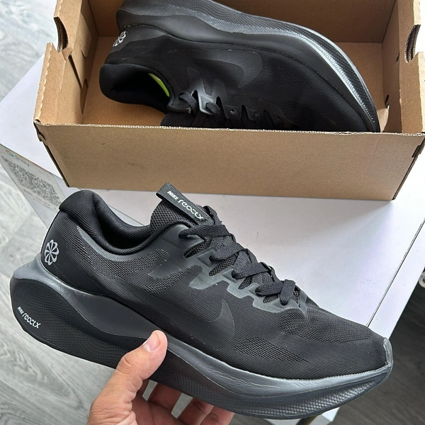Nike react x 2023 (41 - 45)