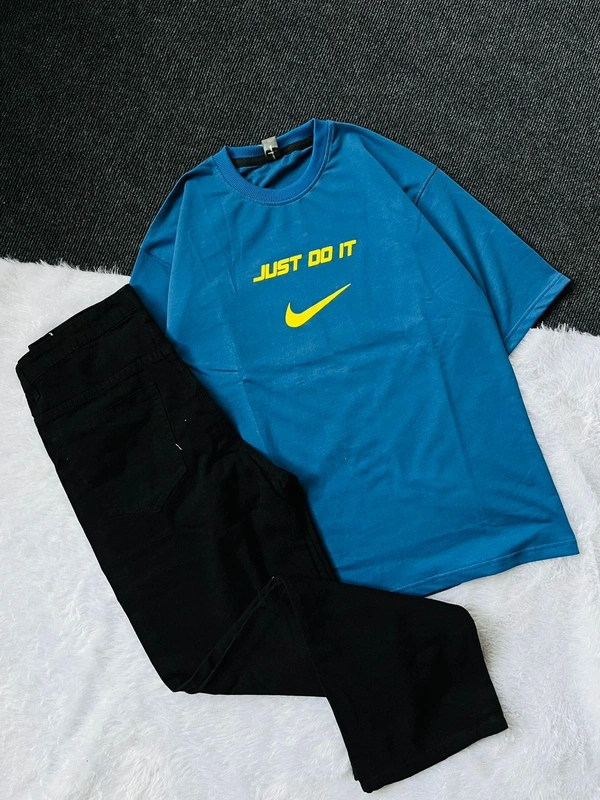 Fivesleeve T-Shirt+Baggy Jeans