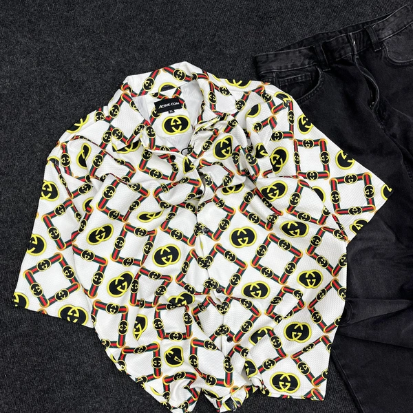 Five Sleeve Shirt + Loose Fit Jeans (M,L,XL)
