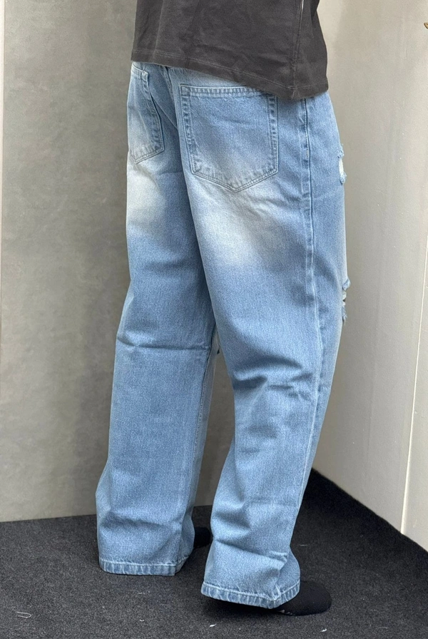 Vintage Loose Fit Patch Jeans (30)