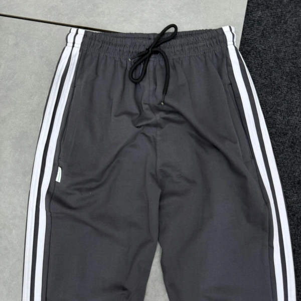 Loose Fit Track (L)