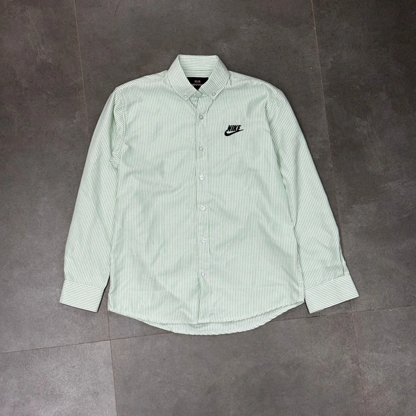Old Money Shirt (XS,S,M) 