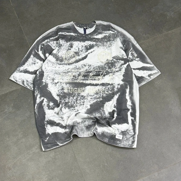 Five Sleeve Tshirt (S,M)