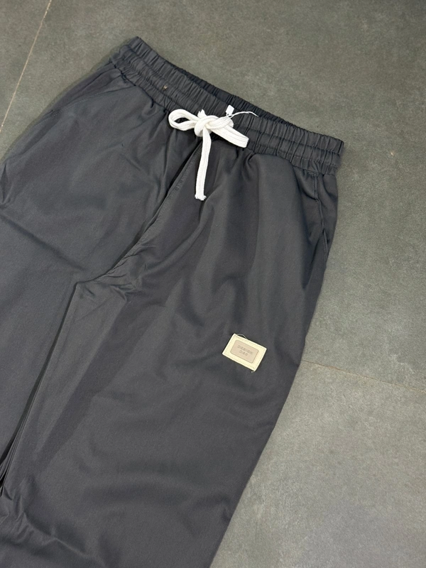 Loose Fit Track (M,L,XL)