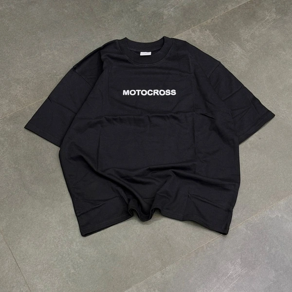 5 Sleeve Tshirt (XL)
