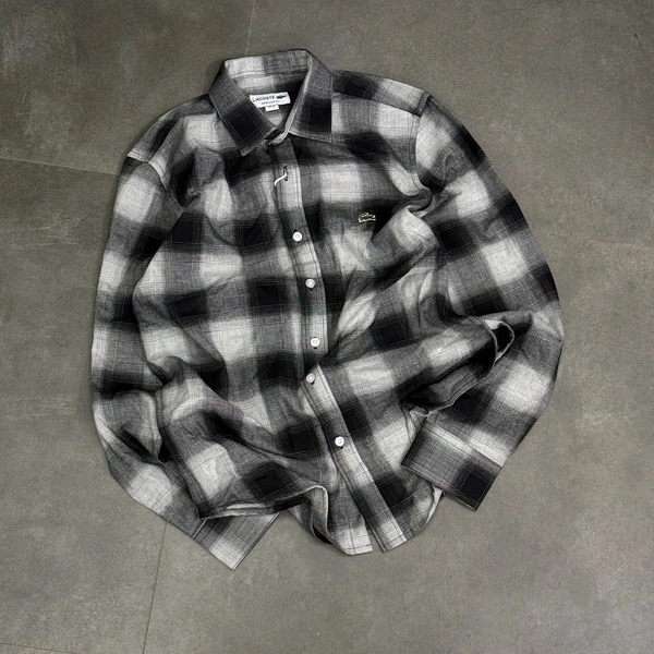 Premium Checks Shirt (M)