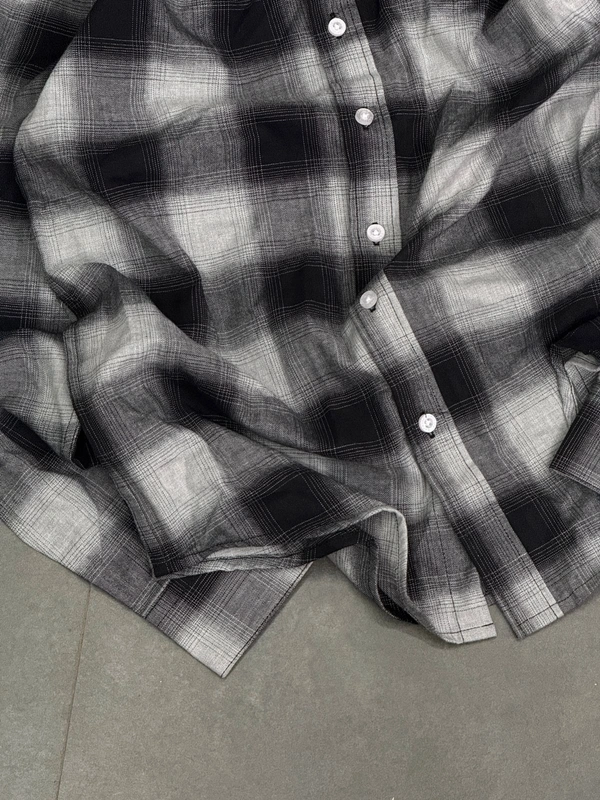 Premium Checks Shirt (M)