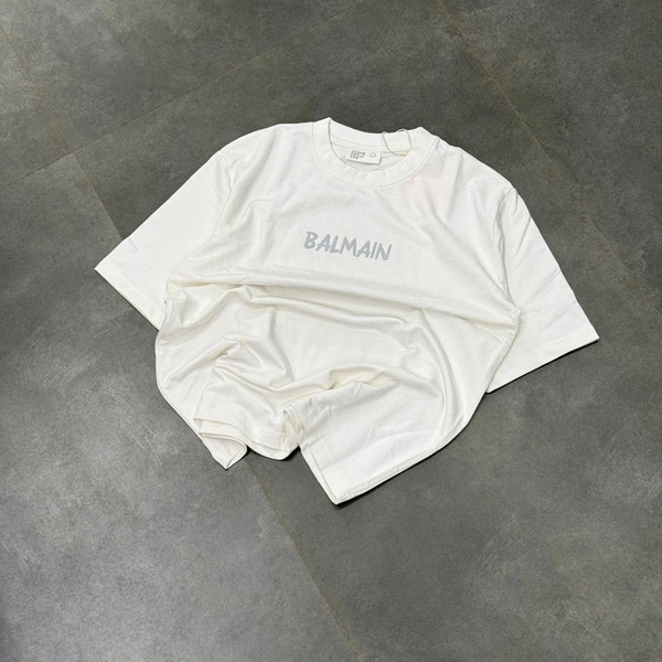 5 sleeve Tshirt (S,M,XL)