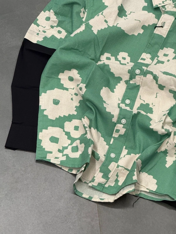 DR Sleeve Shirt (XS,S,M,L)