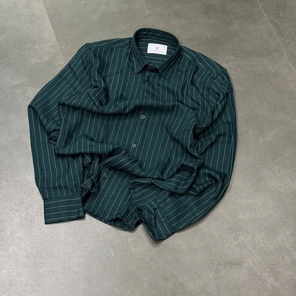 Premium Stripes Shirt (M,L,XL)
