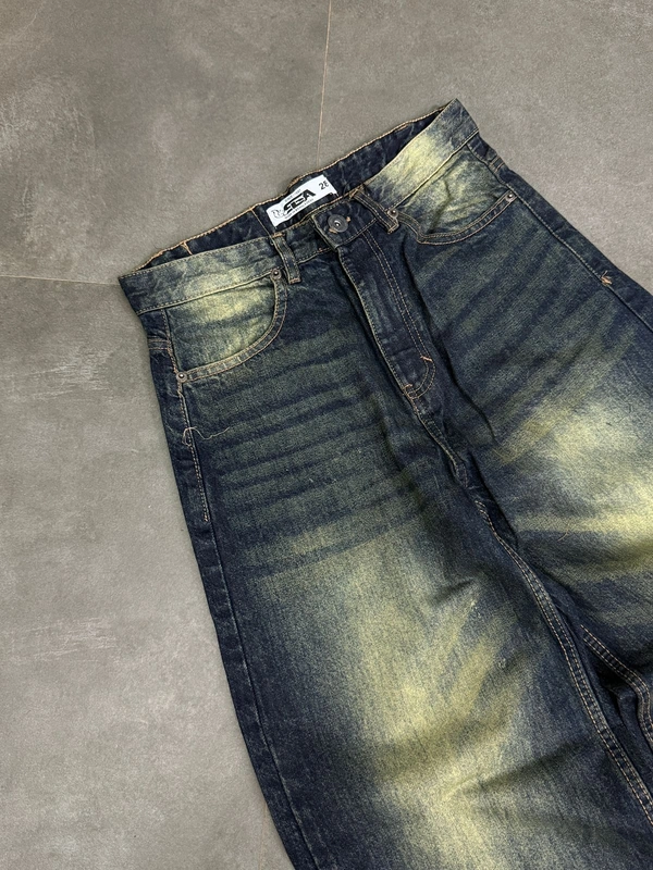 Offer Wide Leg Baggy Jeans (28,30,32)