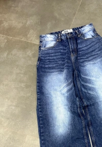 Offer Wide Leg Baggy Jean (28,30,32,34)