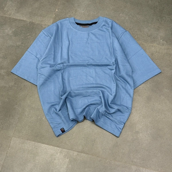 Five Sleeve Tshirt (S,M)
