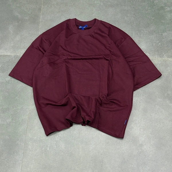 Five Sleeve Tshirt (M)
