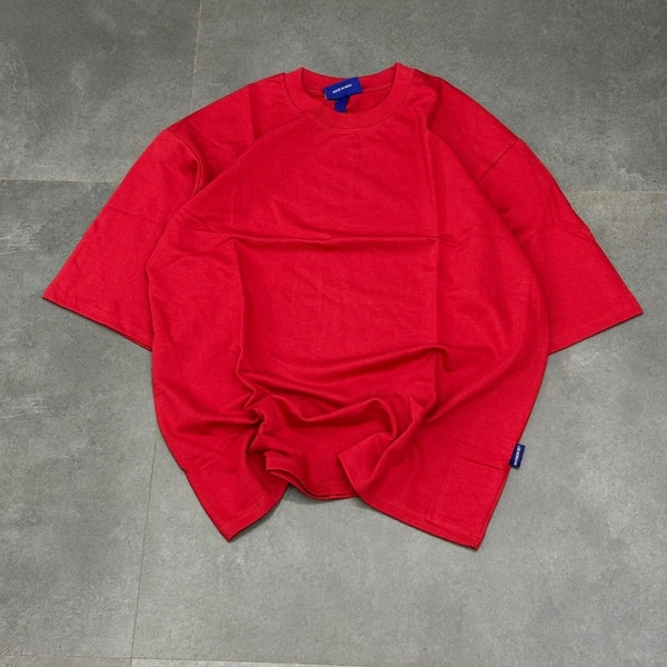 Five Sleeve Tshirt (M,L)