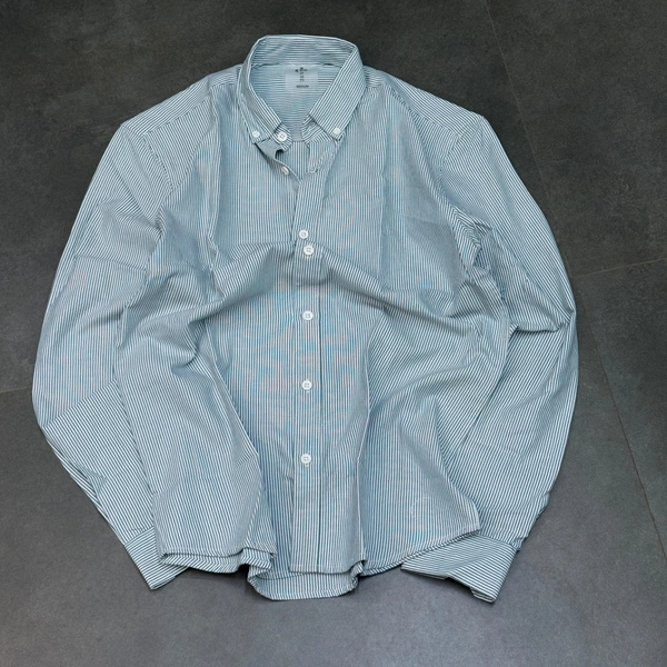 Old Money Shirt (M,L,XL)