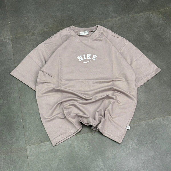 Five Sleeve Tshirt (S,M)
