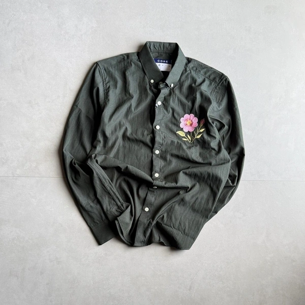 Premium Embroidery Shirt (S,M,L)