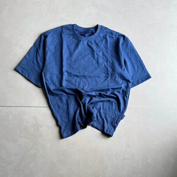 Five Sleeve Tshirt (M)