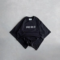 Five Sleeve Tshirt (L)