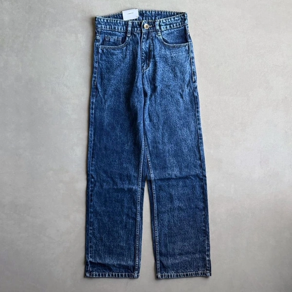 Straight Fit Baggy (28,30,32,34,36)