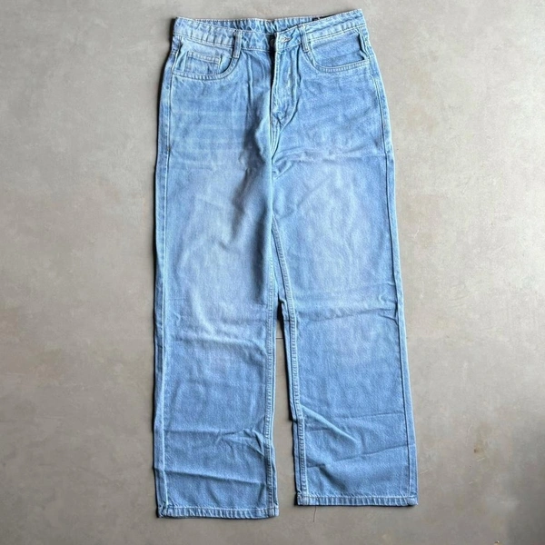 Straight Fit Baggy (30,32,34)