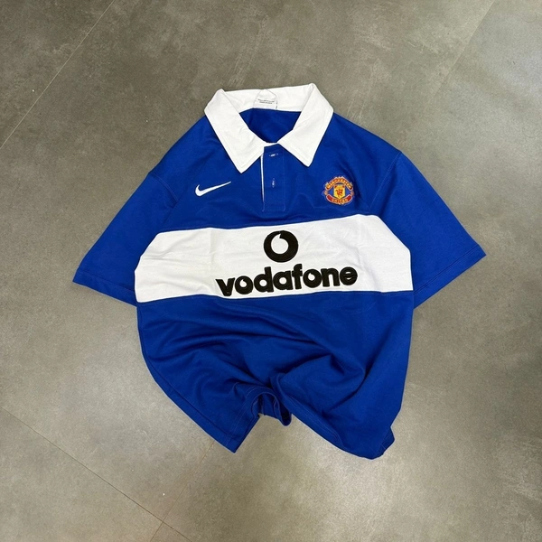 Collar Tshirt (M,L,XL)