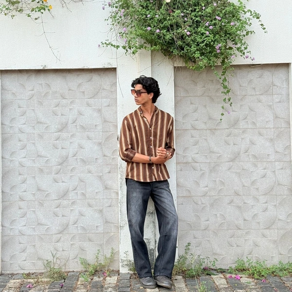 Premium Stripes Shirt (S,M,L,XL)