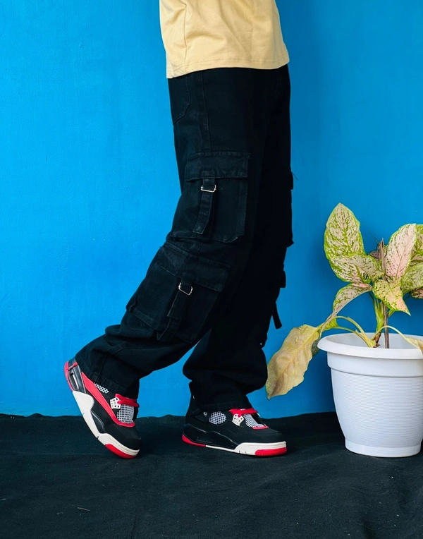 Eight pocket Cargo Baggy(32) 