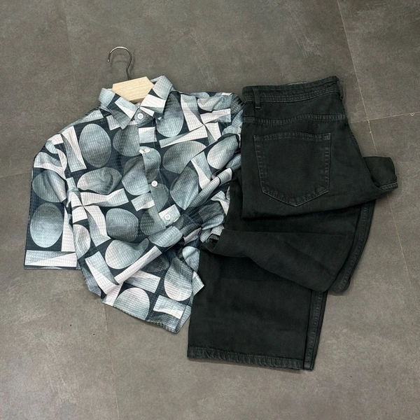Half Sleeve Shirt + Baggy Jean (S) (30)