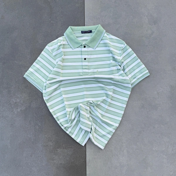 Collar Tshirt (L)