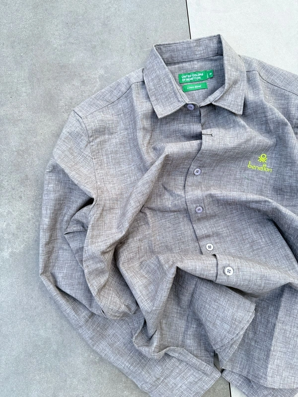 Plain Shirts (M,L)