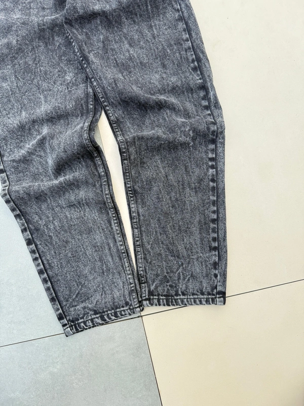 Mom Fit Jeans (28)