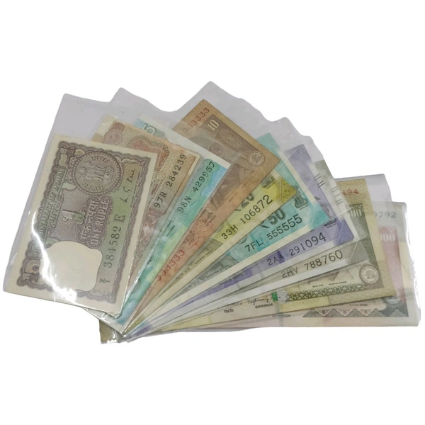Banknote Sleeves Set of 3 Different Sizes - Each 50 Sleeves in 1 Pack