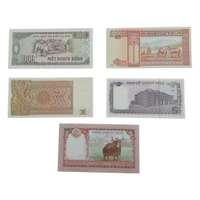 5 Different Countries Currencies Set #001