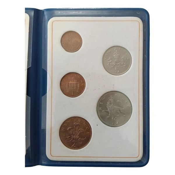 Britain's First Decimal Coins Set of 5 UNC coins (1968 & 1971)