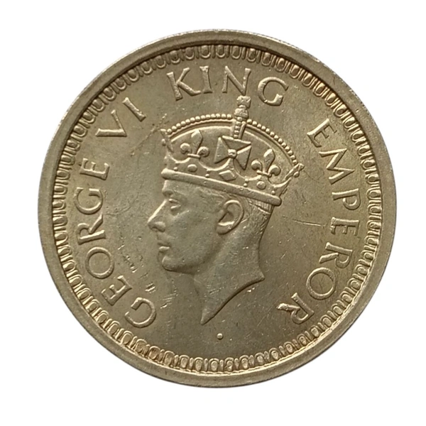 1945 1 Rupee Silver Coin - George 6th King - Bombay Mint, UNC