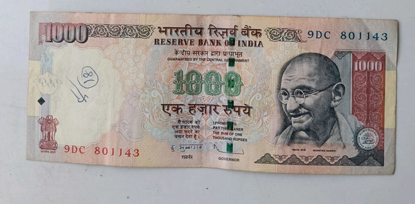 Old 1000 Rupees Note 
