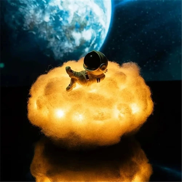  Colourful Cloud Astronaut Chilling Lamp