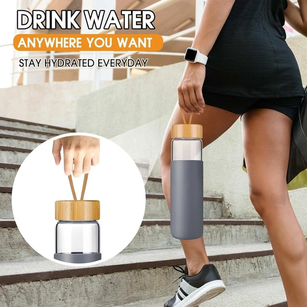 550 ML Borosilicate Glass Water Bottle with Bamboo Lid and Silicone Sleeve - BPA-Free  - Navy Blue
