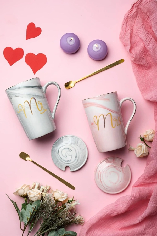 Mr and Mrs coffee mug BROWN BOX