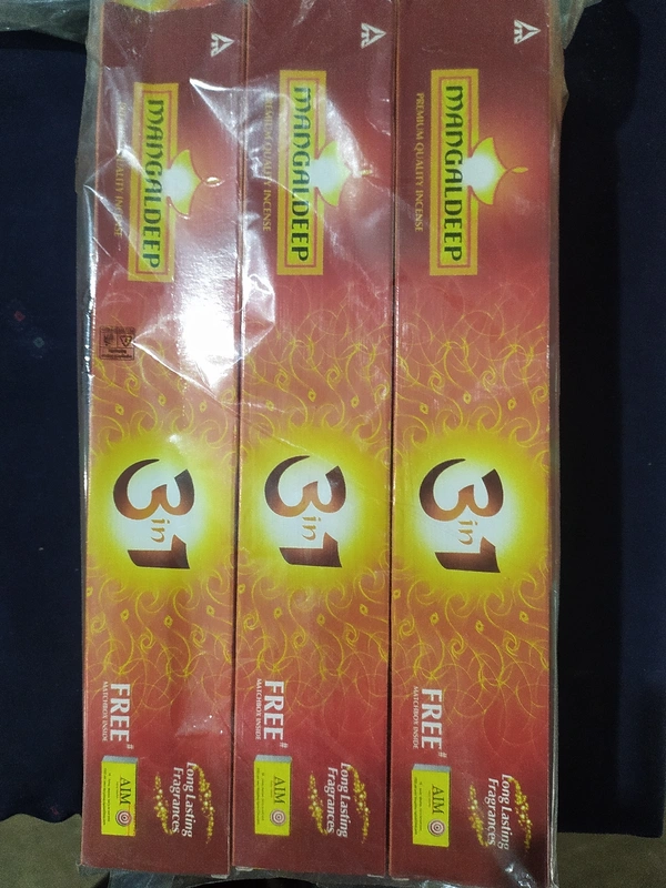 Mangaldeep Incense Sticks(Agarbatti) | Free Matchstick 1N - Web Orange, 13 Grams