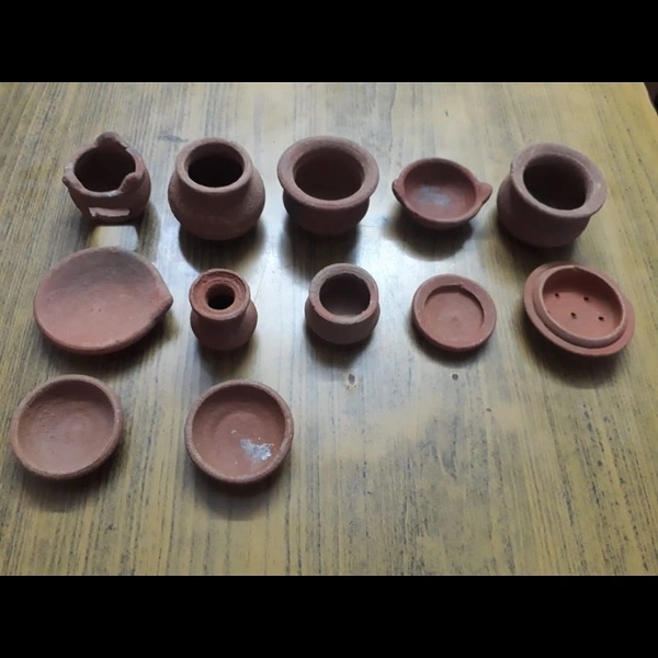 Claypot Set Of 12 - Tiny Size