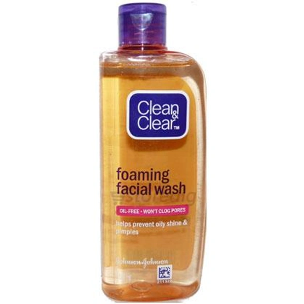 Clean & Clear Foaming Facewash - 100ml