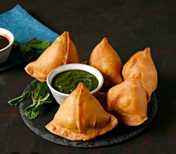 Samosa  - Web Orange, Medium