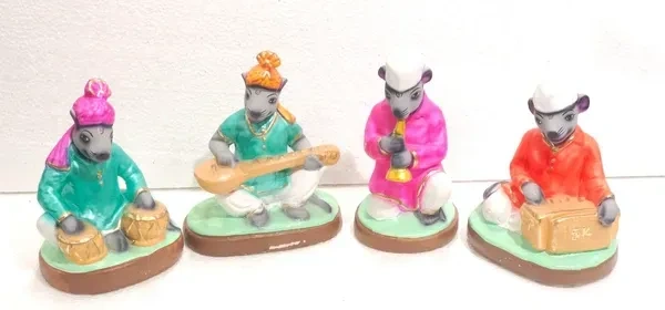 POP Undir Set 4 Piece Set